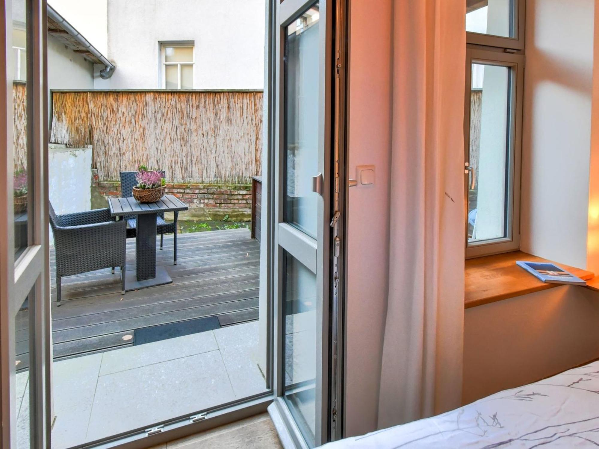 Modern Apartment In Wismar With Private Terrace Экстерьер фото